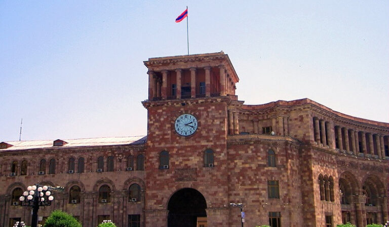 A4bb2cFbF2FfB19A